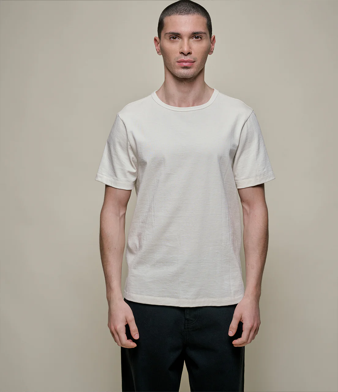 215 Loopwheeled Classic Fit Midweight T-Shirt