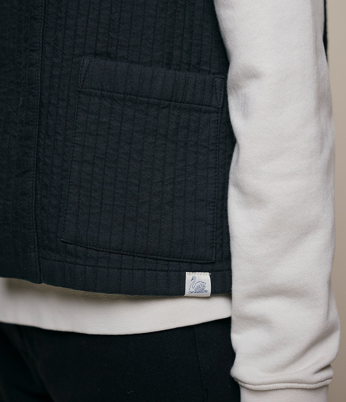Padded Cotton Women's Vest - Image 3
