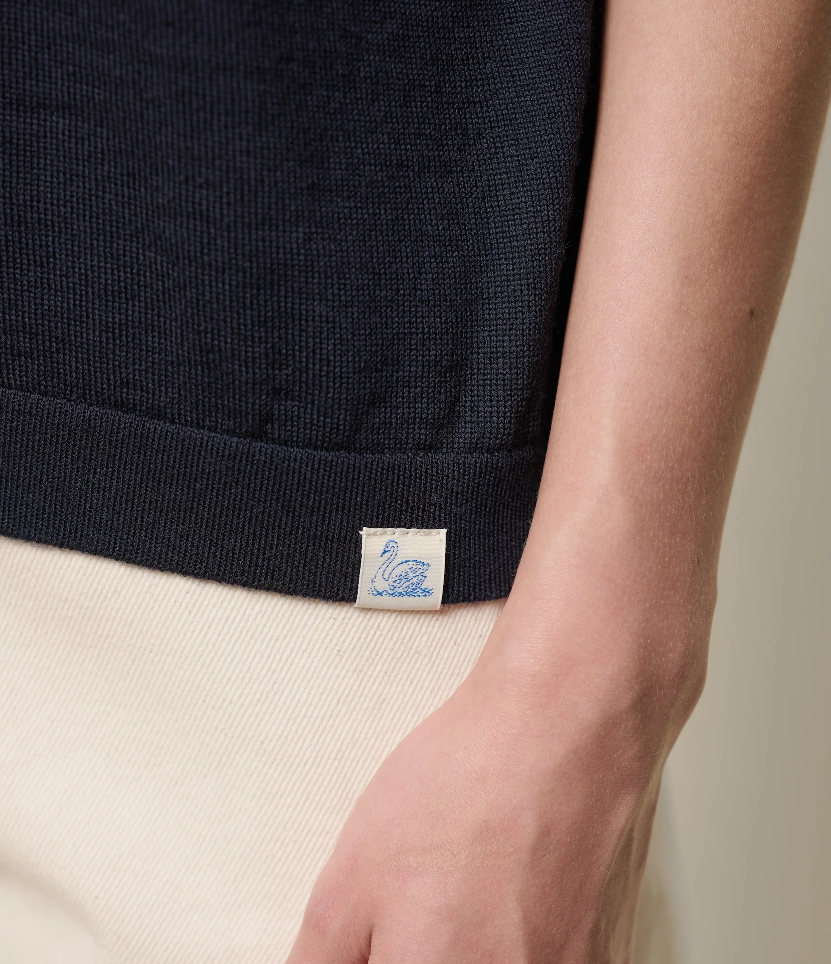 Refined Merino Wool Short Sleeve Women's Polo Shirt - Image 4