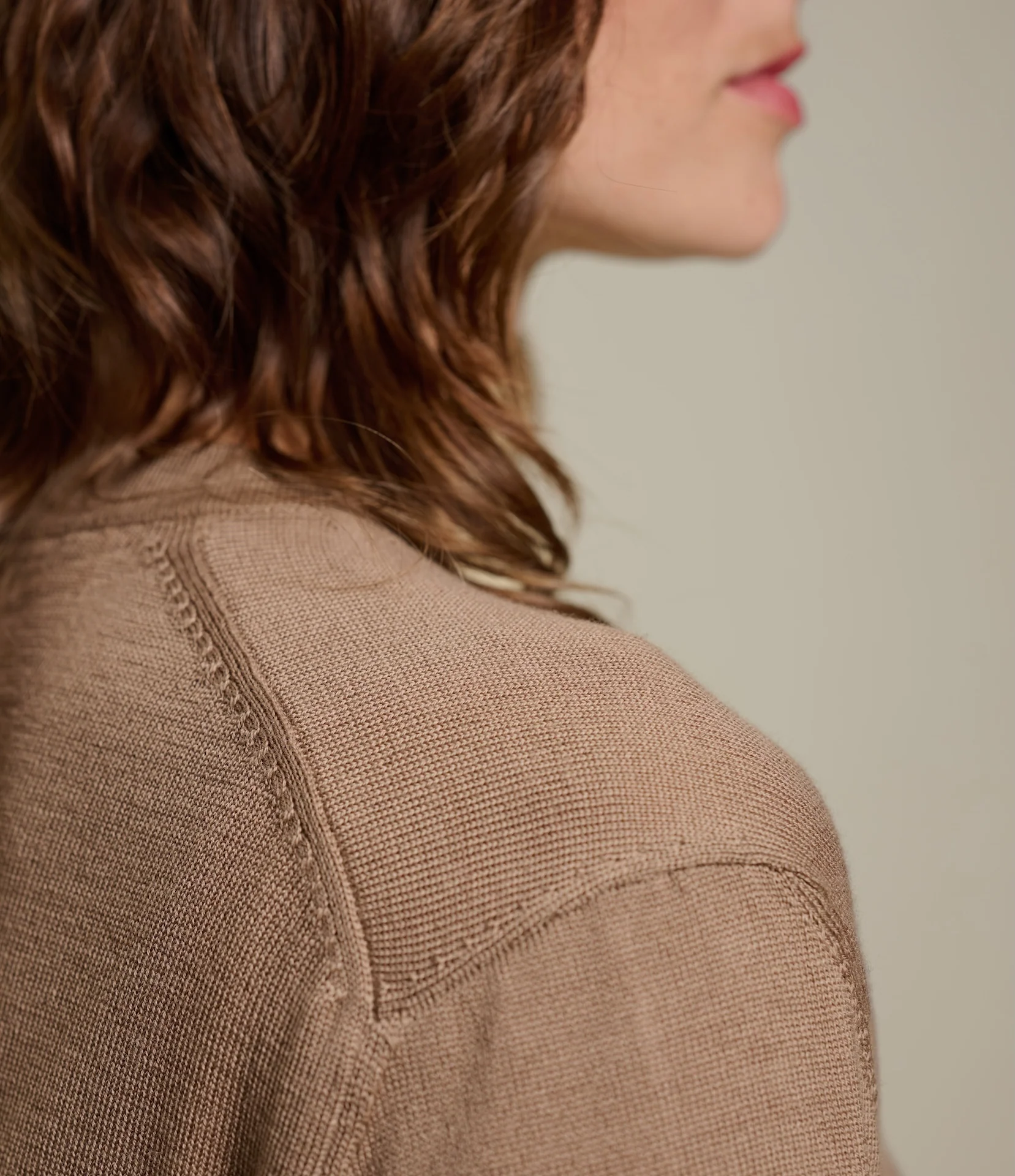 Refined Merino Wool Short Sleeve Women's T-Shirt - Image 3