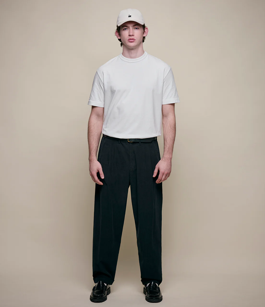 Sturdy Boxy Fit Giza Cotton-Hemp T-Shirt - Image 3
