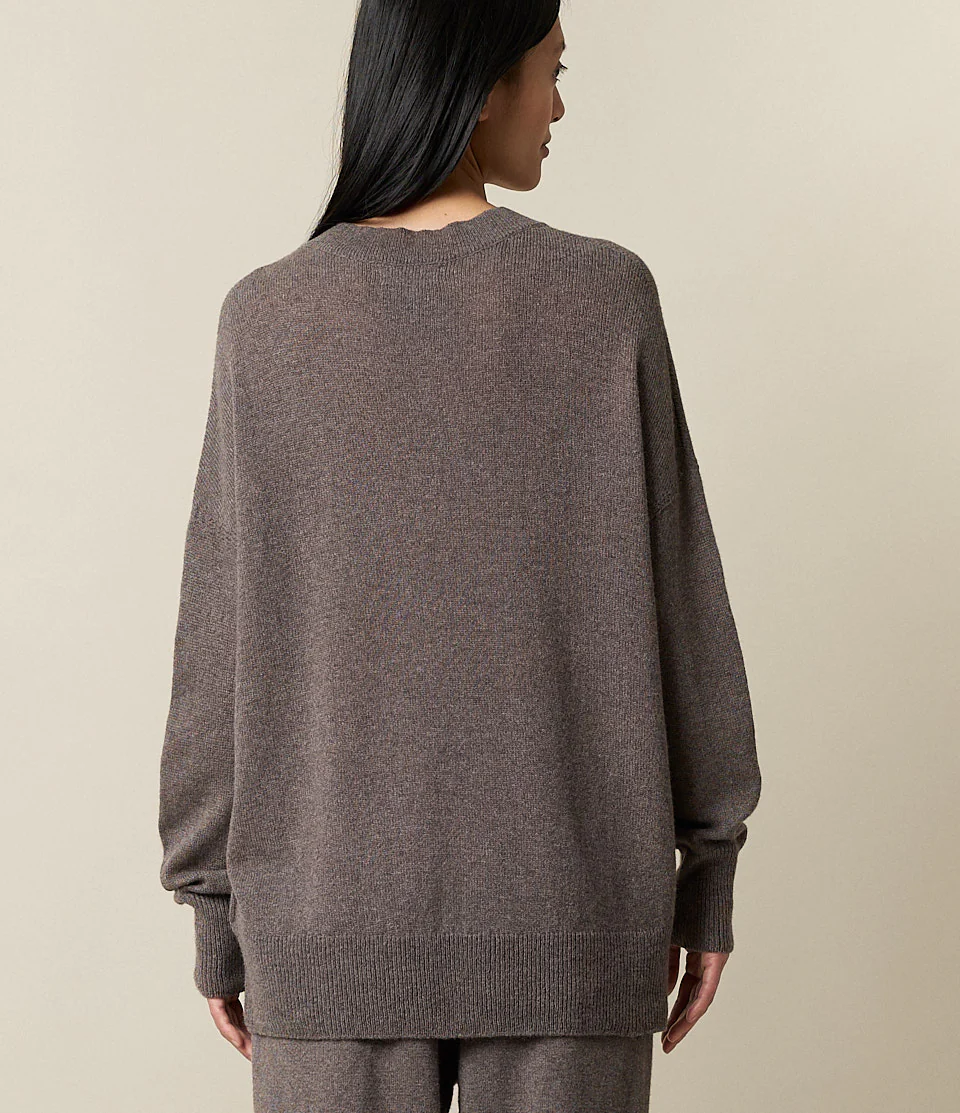 Lightweight Merino Wool-Cashmere-Silk Sweater - Image 4