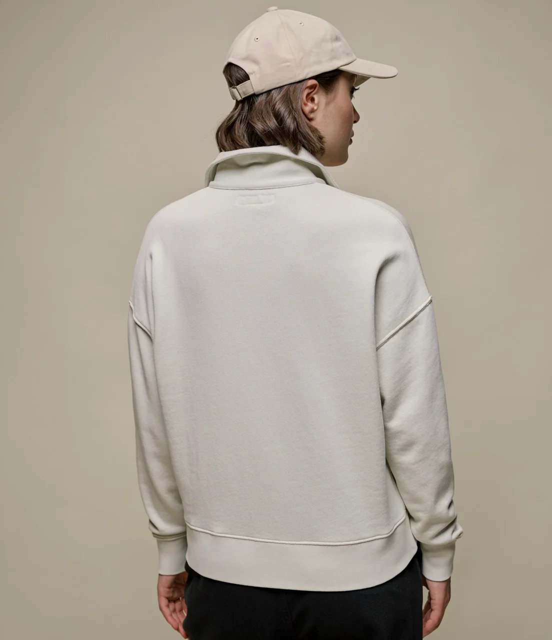 Cropped Retro Fleece Women's Half-Zip Sweatshirt - Image 4